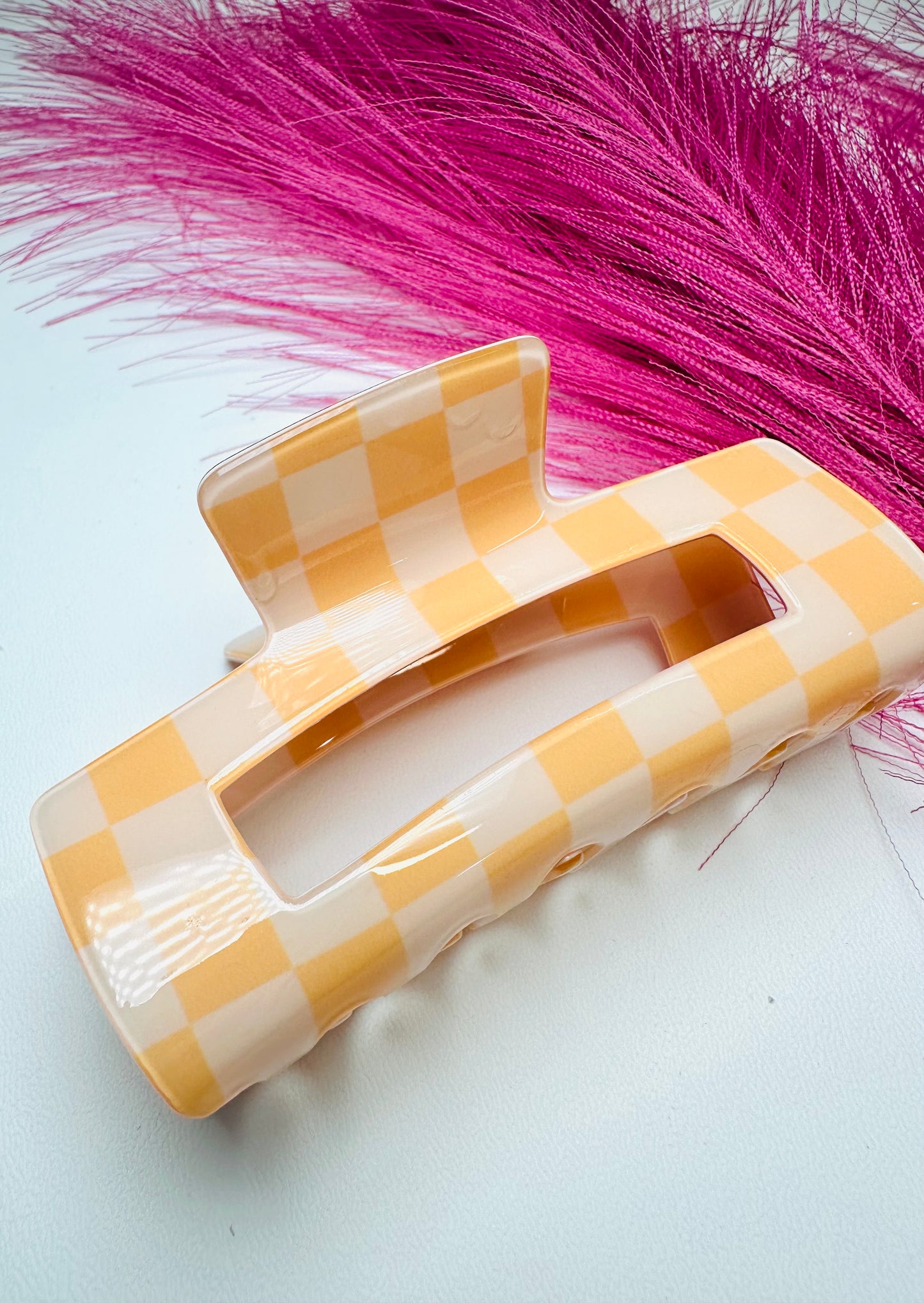 Checkered Print Mega Hold Claw Clip