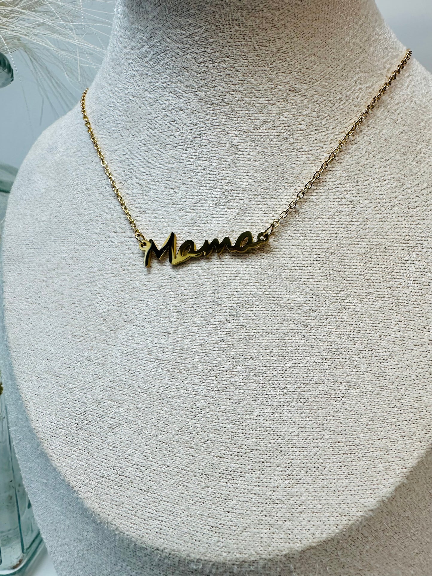 MAMA Pendant Necklace