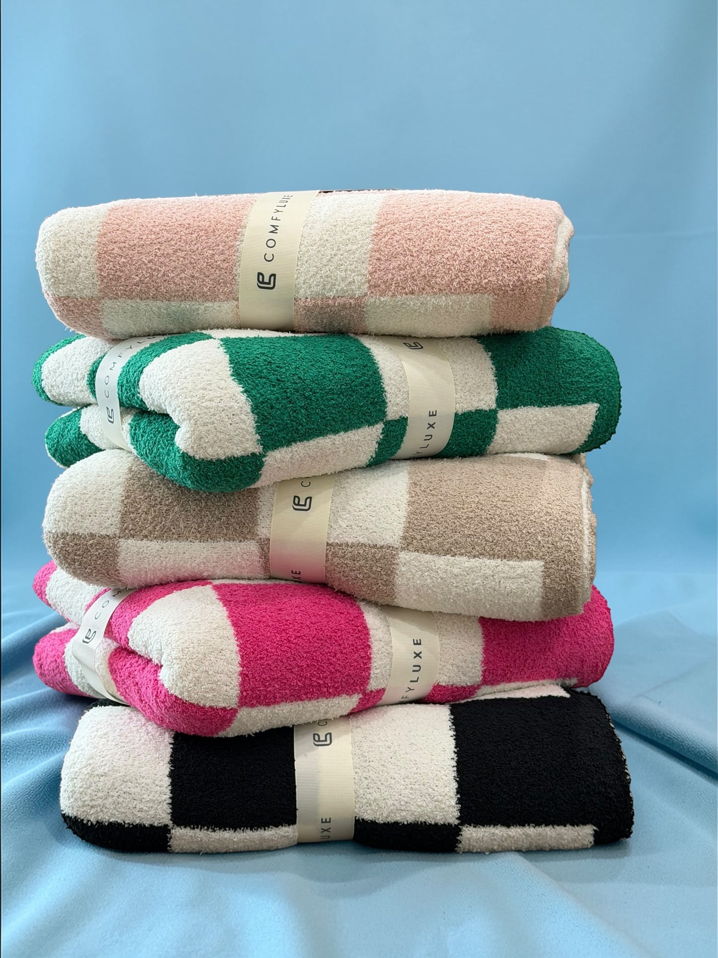 Checkered Luxe Throw Blanket