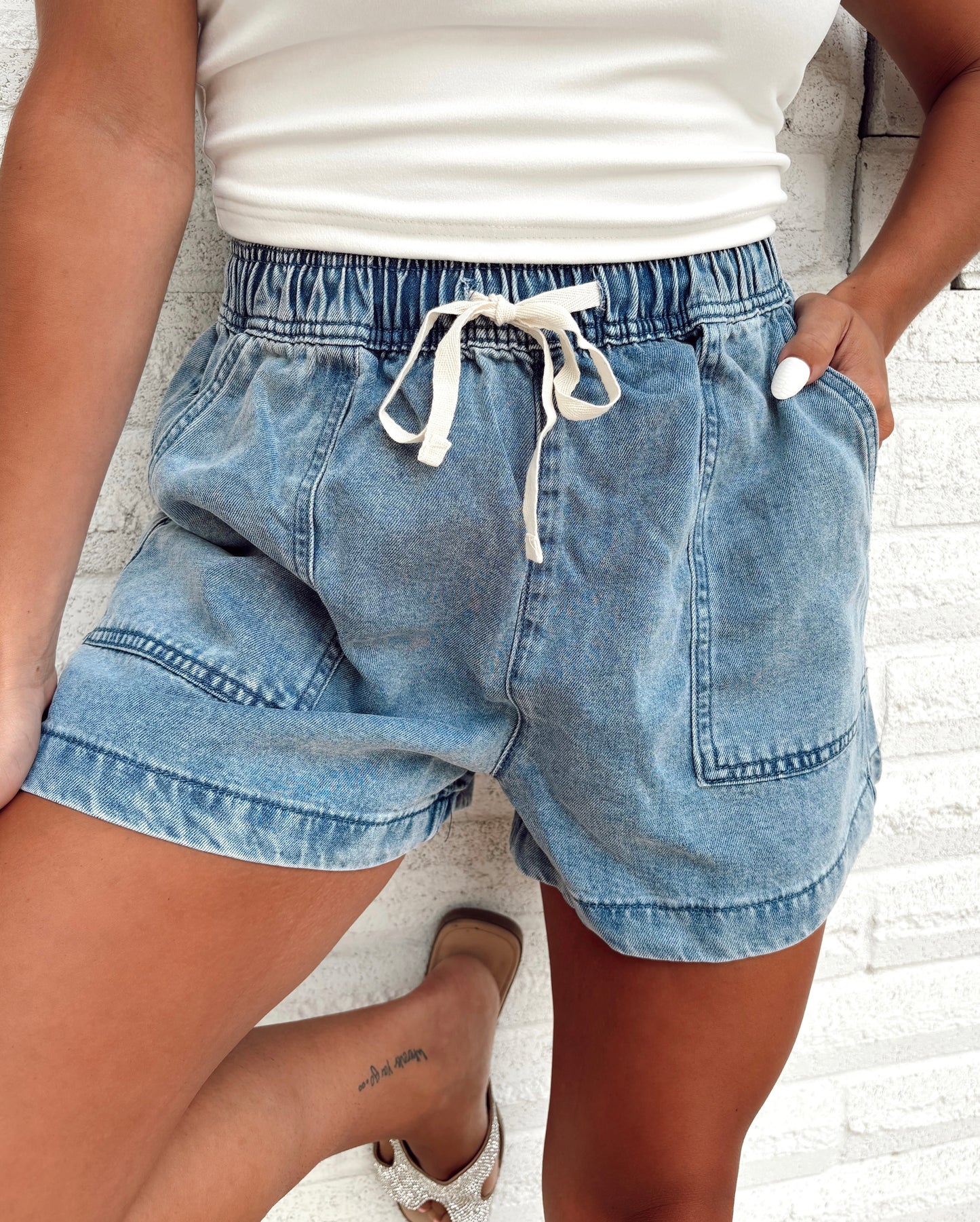Brittany Stretchy Waist Band Shorts