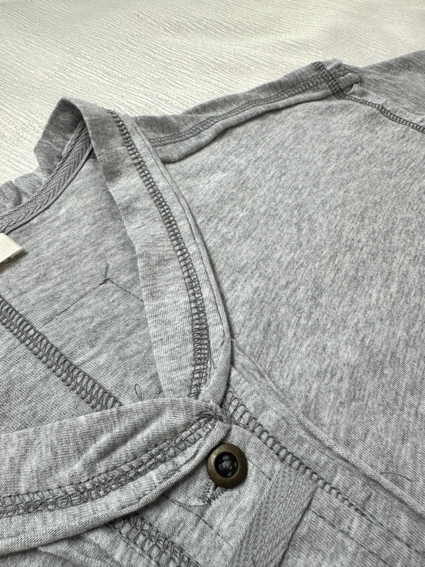 Raw Edge Detailed Button Closure Top