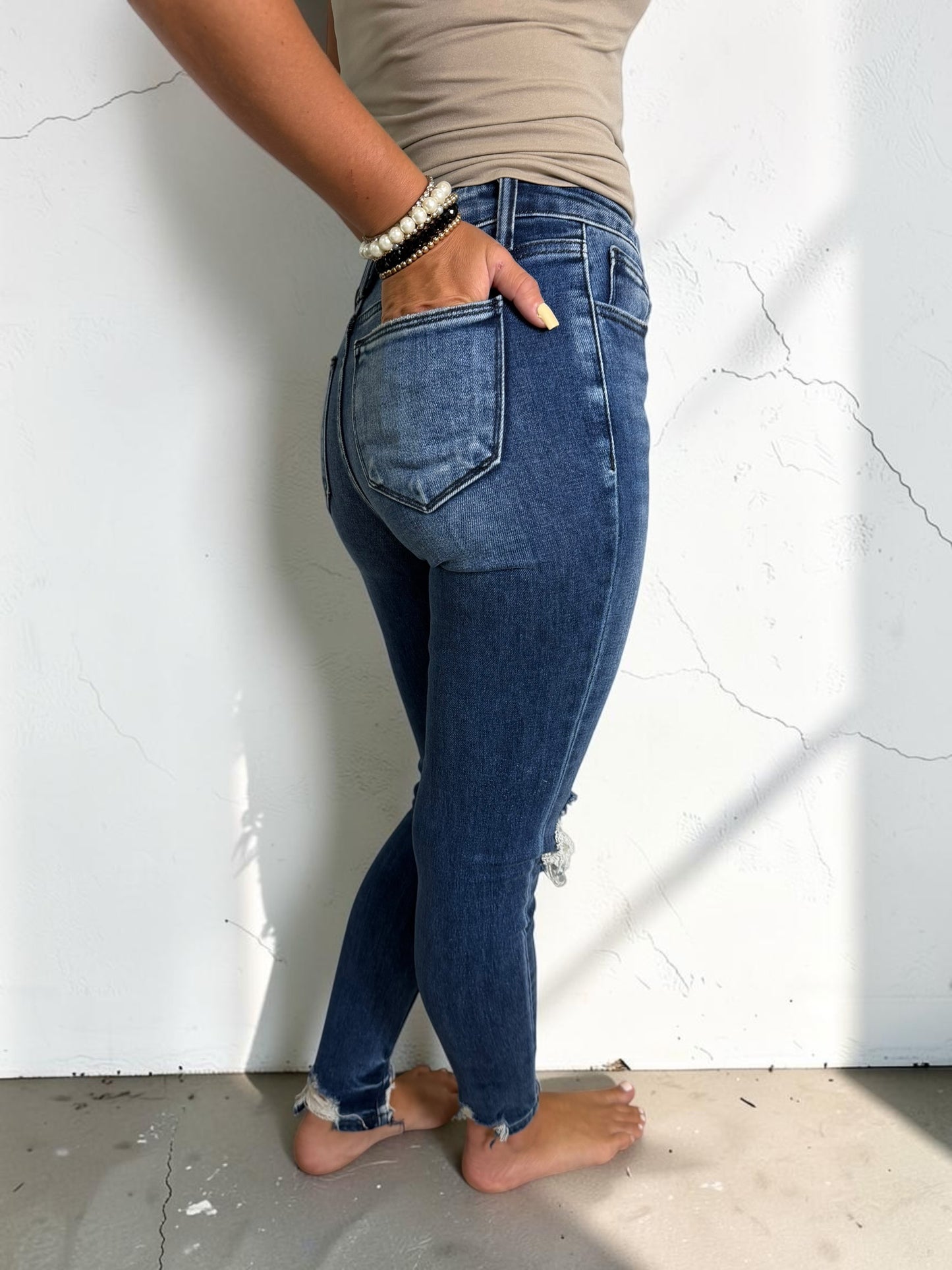 DARK WASH Elm Street Skinny Jeans