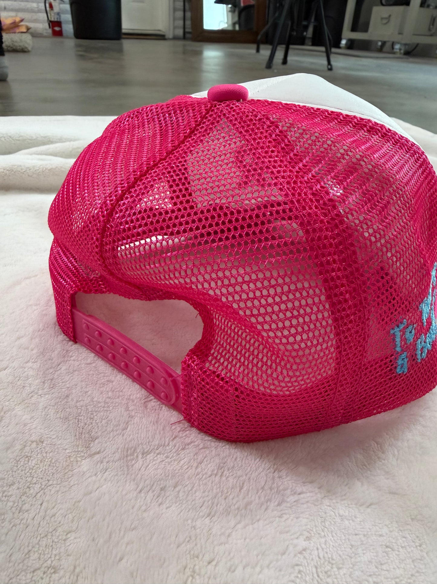 Ryzer trucker hat