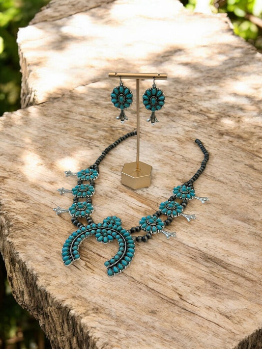 Cowgirl Charm Western Necklace Set