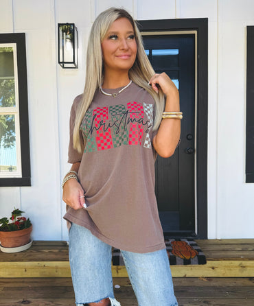 Checkered Merry Christmas Graphic T-shirt