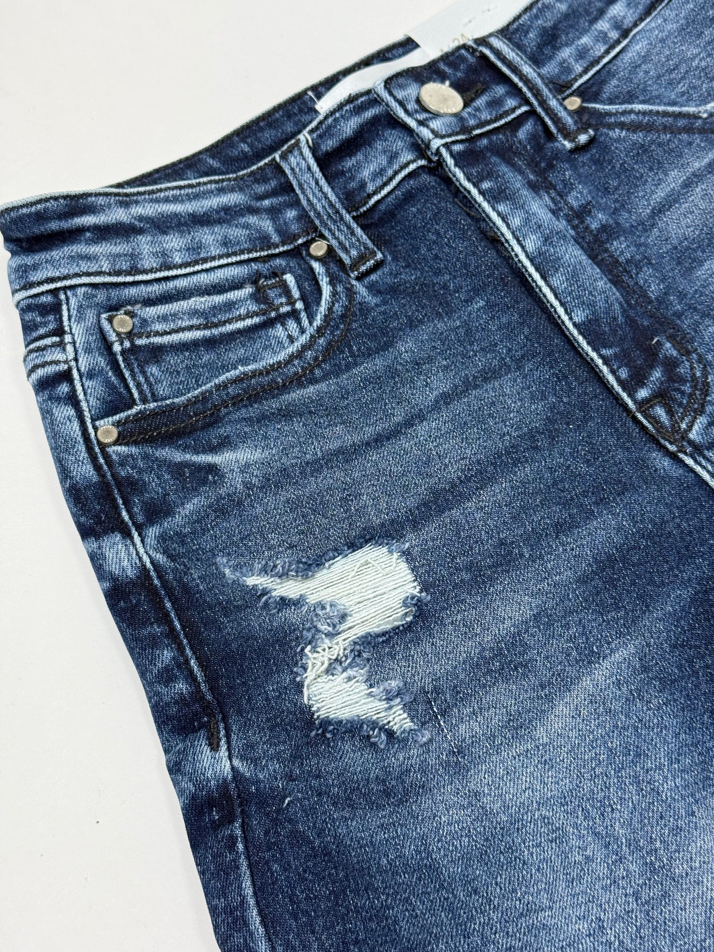 Peyton High Rise Skinny Jean