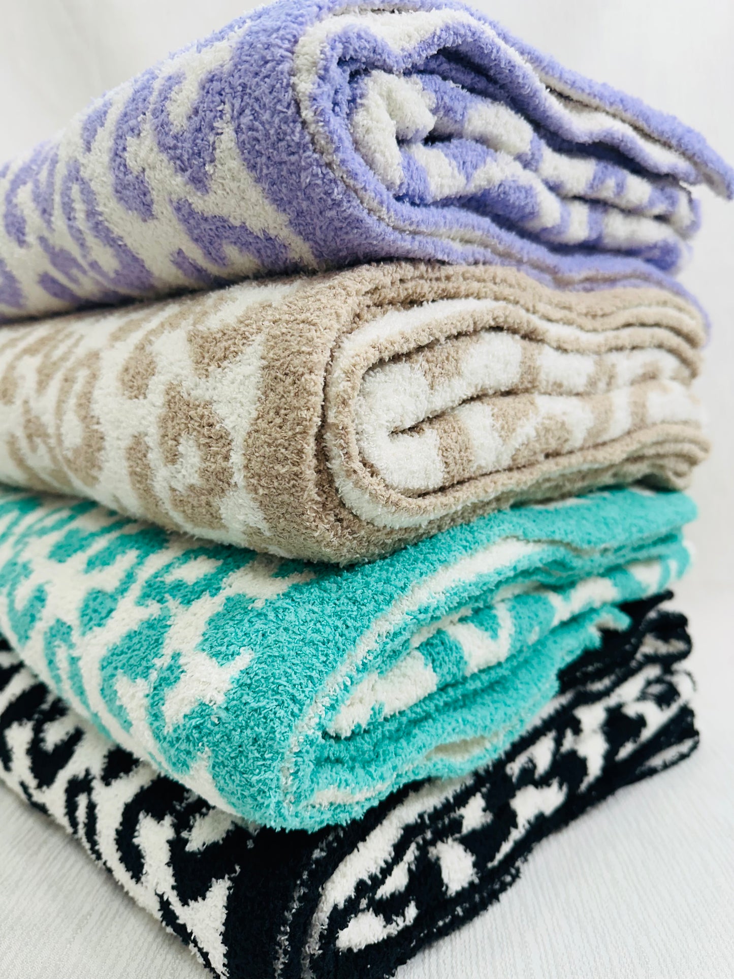 Ohh So Cozy Luxury Throw Blanket
