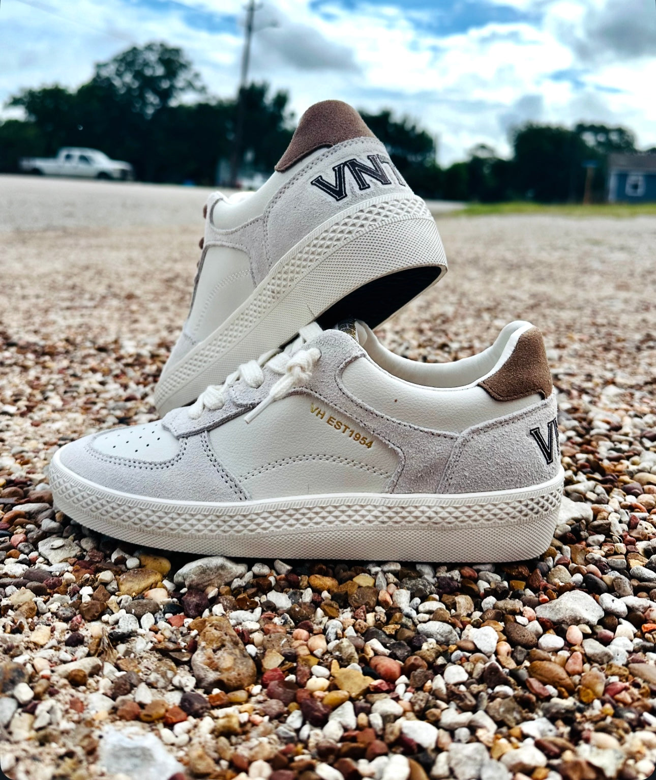 Never Go Out Of Style Vintage Havana Sneakers
