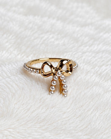 Pretty in Pearls Ring