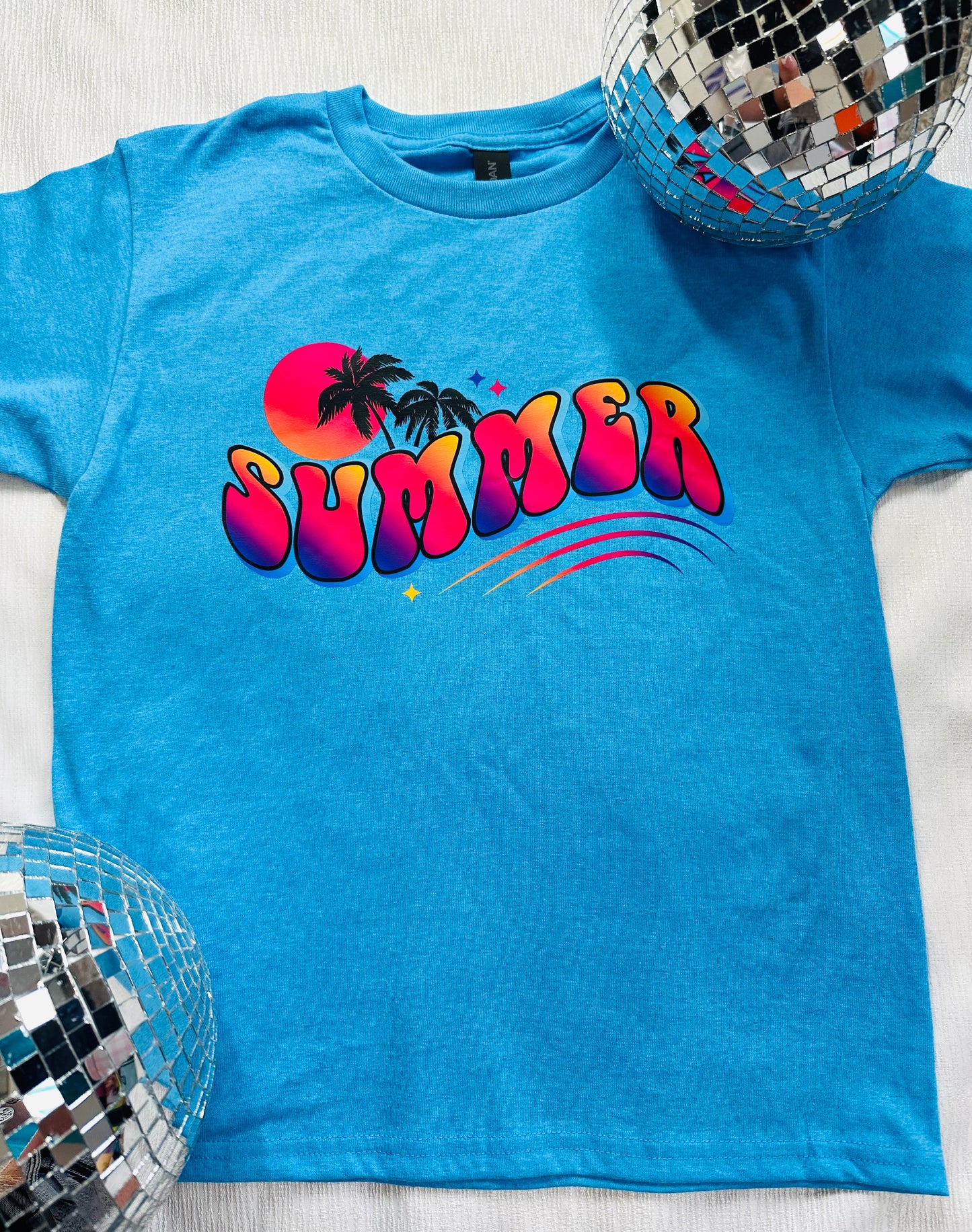 Summer Graphic Tee Size Medium