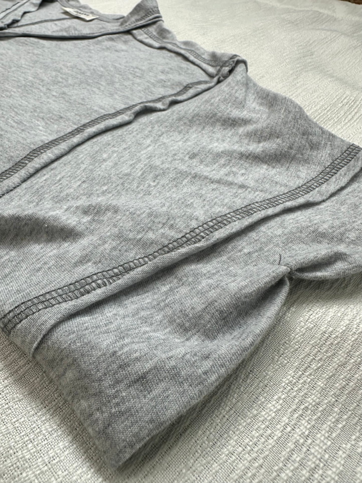 Raw Edge Detailed Button Closure Top