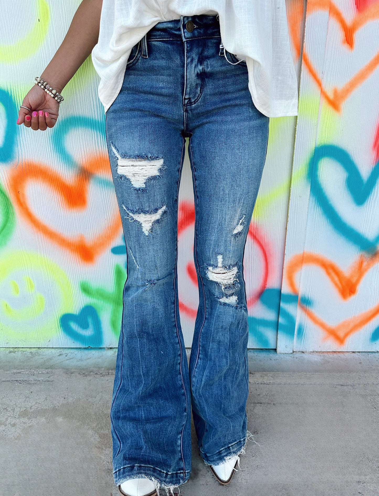 Kara Distressed Med Wash