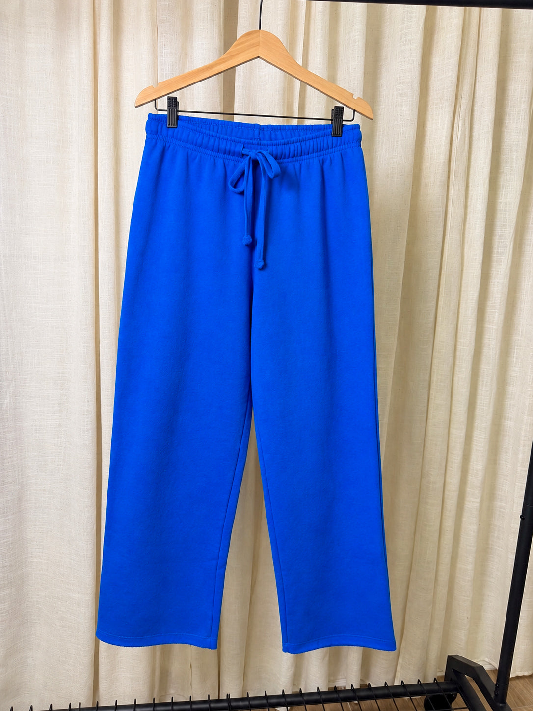 Comfy Flow Wide-Leg Fleece Pants