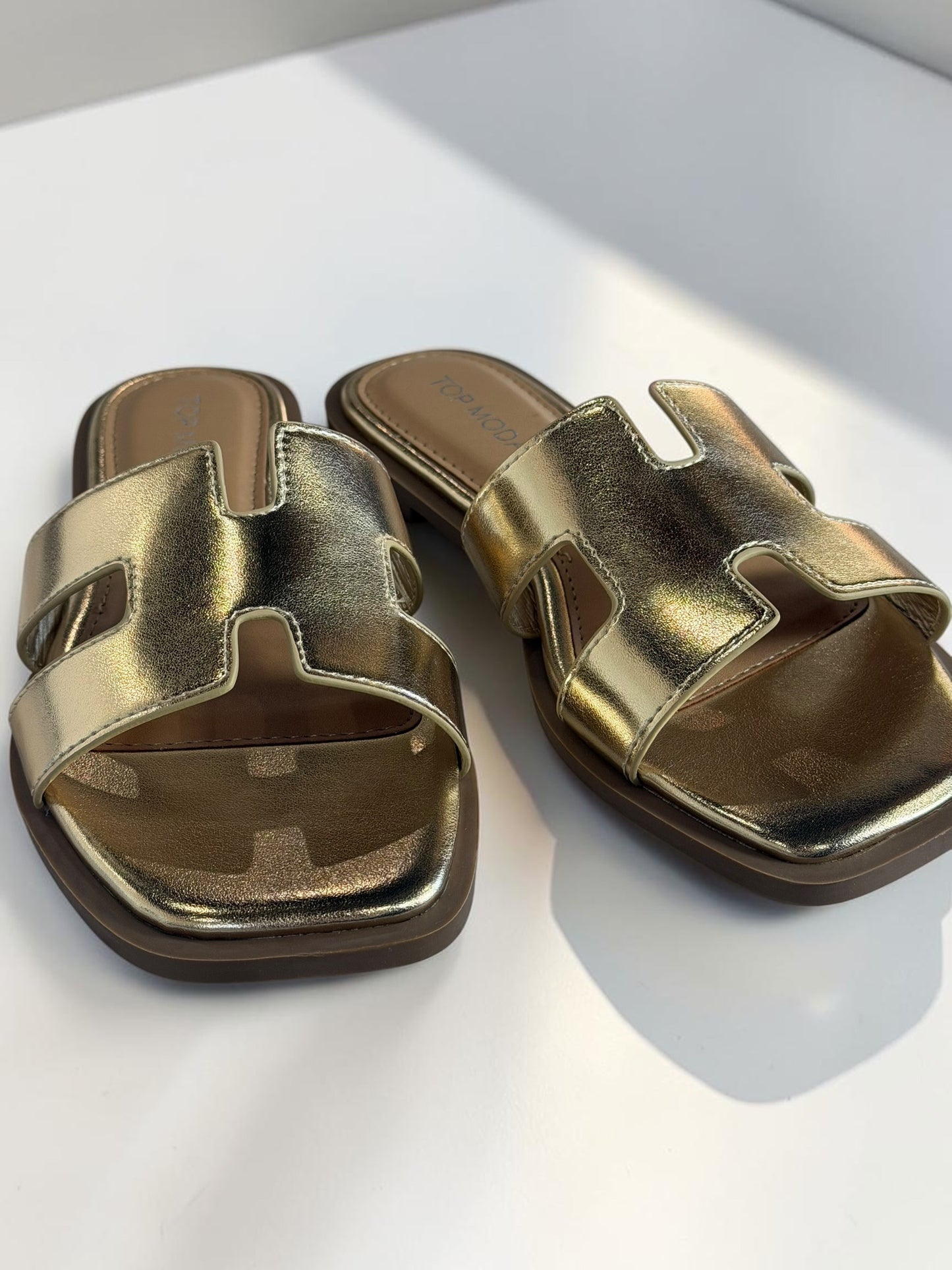Ella Elegant Gold Sandal