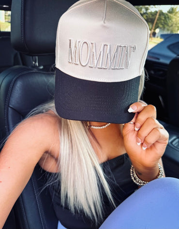MOMMIN Ain’t Easy Hat