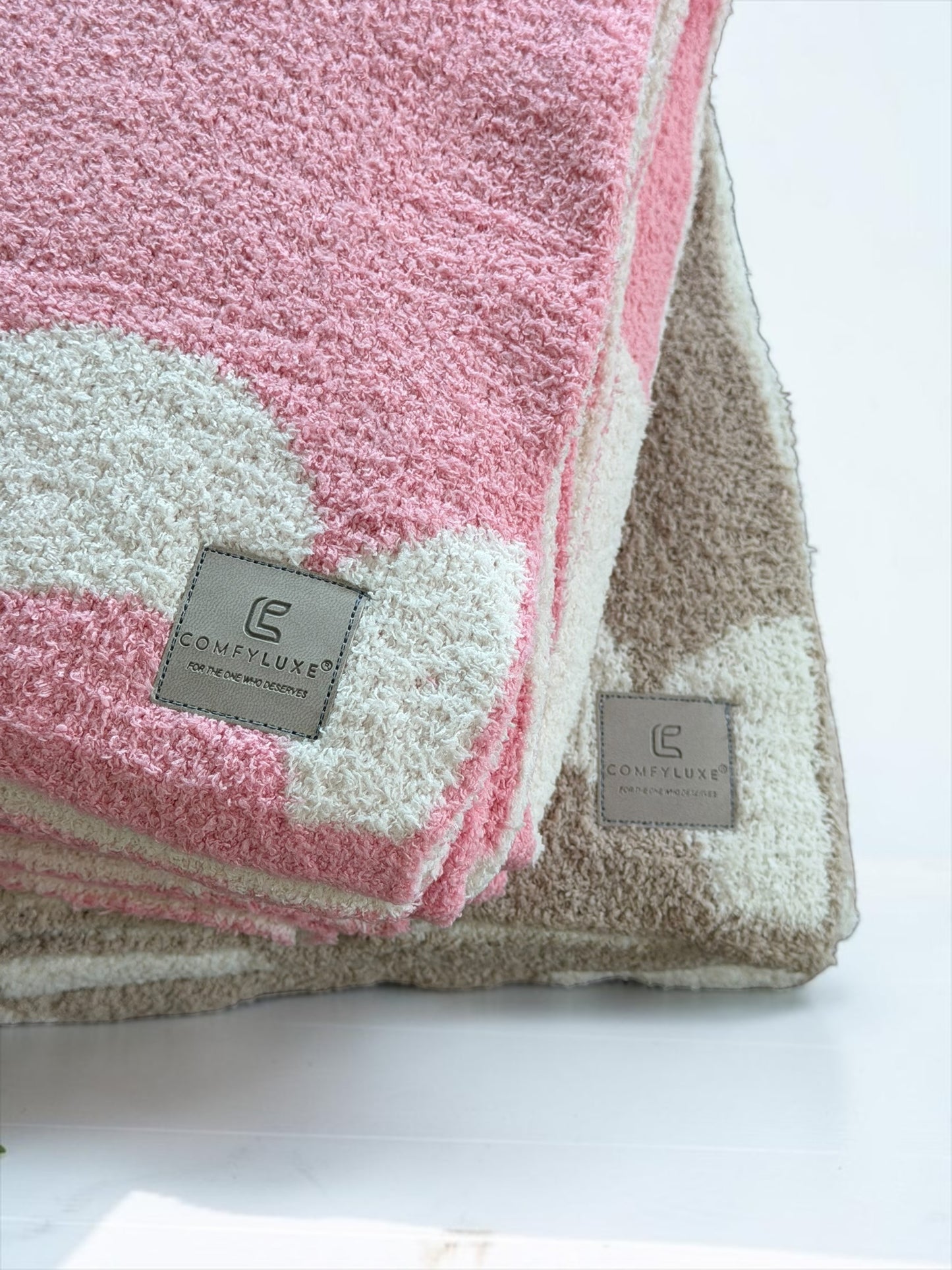 Field Of Daisies Throw Blanket