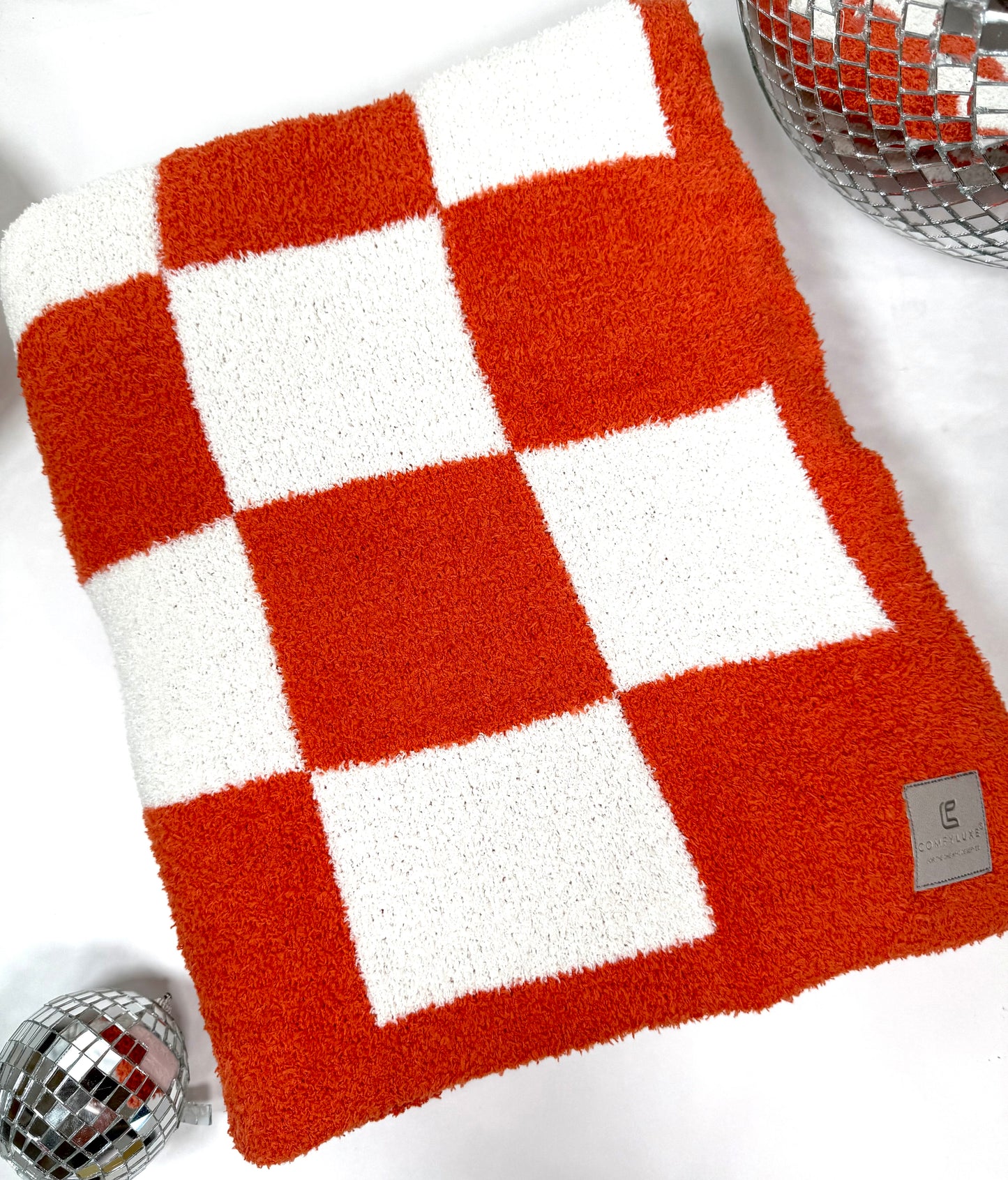 Straight Chillin Checkered Throw Blanket