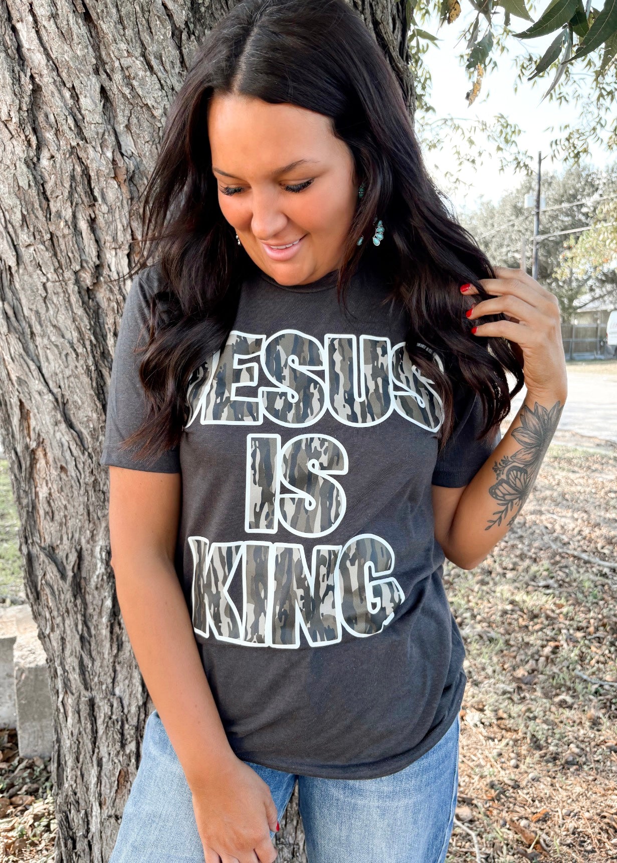 Jesus Is King Camo Graphic T-shirt