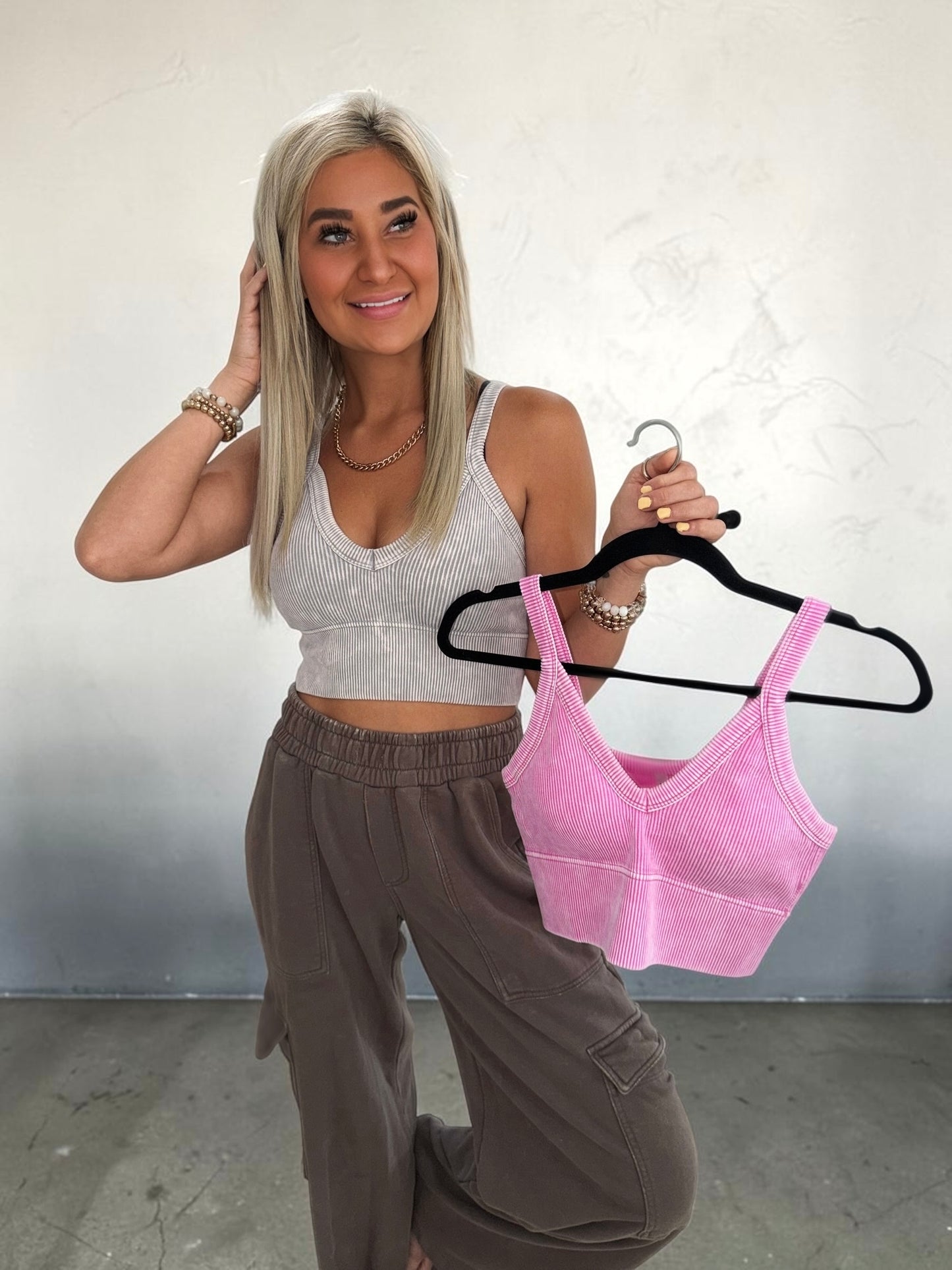 Stone Wash Sculpt V‑Neck Crop Tank Top