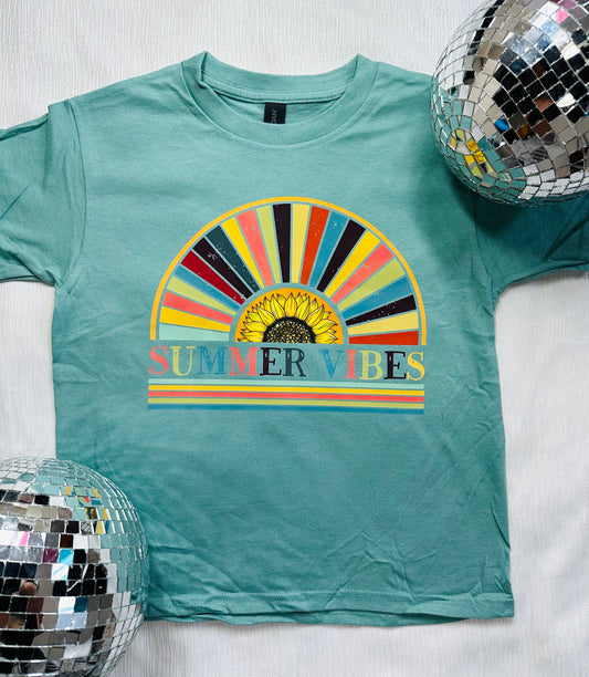 Summer Vibes Graphic Tee Size Youth Small