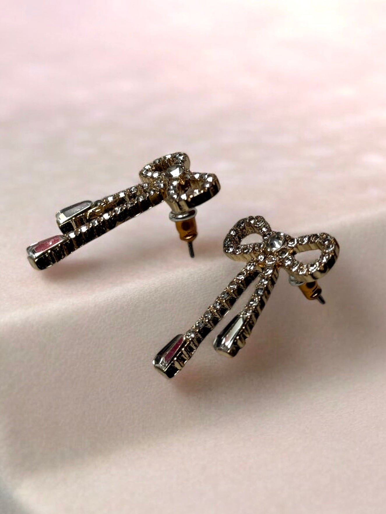 Elegant Ribbon Stud Earrings