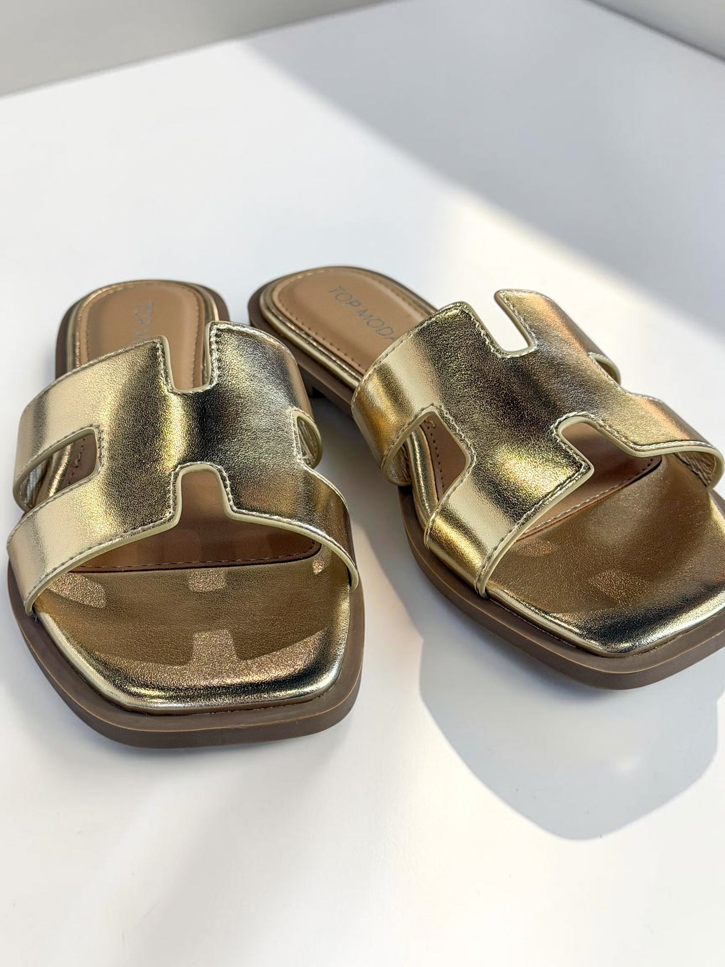 Ella Elegant Gold Sandal