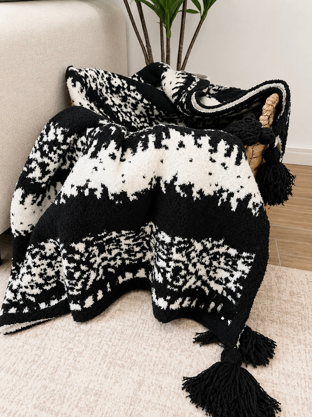 Brushed Stripes Luxury Soft Throw Blanket