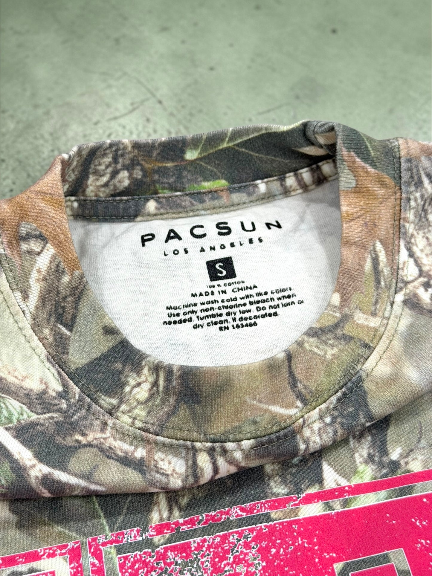 Hot Pink / Camo TTB Logo Graphic Top