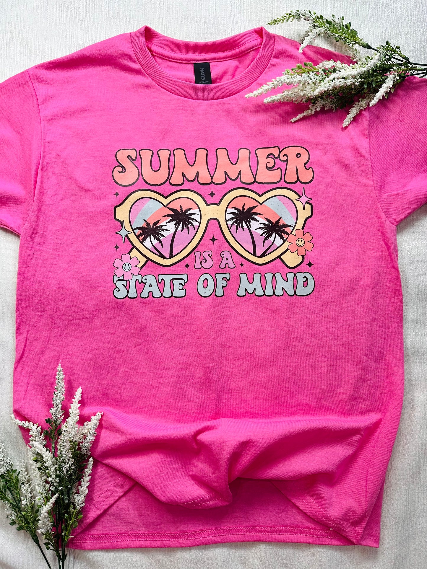 Summer Is A State Of Mind Graphic Tee Size Youth XL