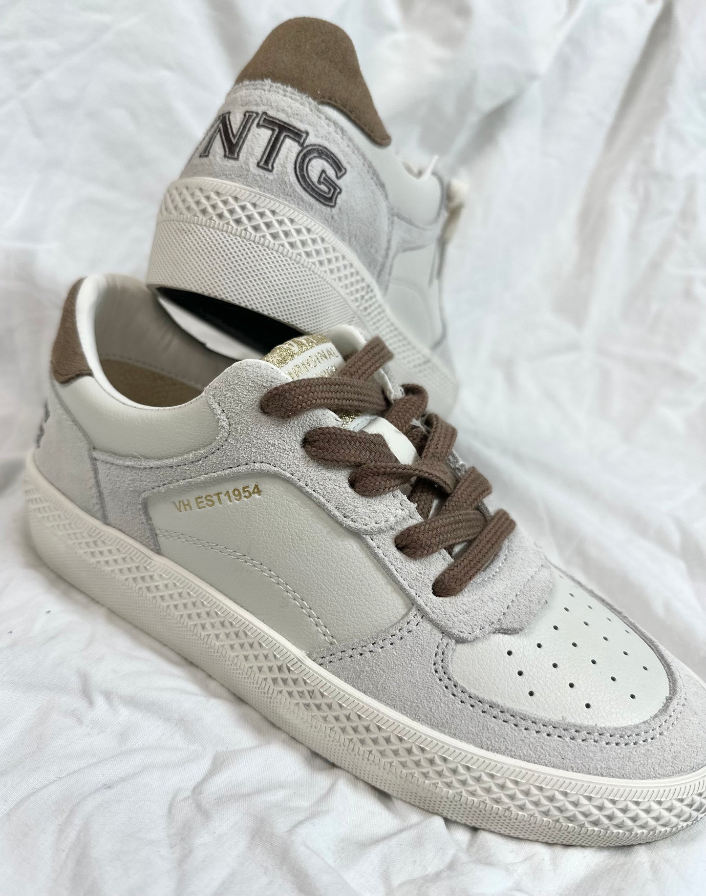 Never Go Out Of Style Vintage Havana Sneakers
