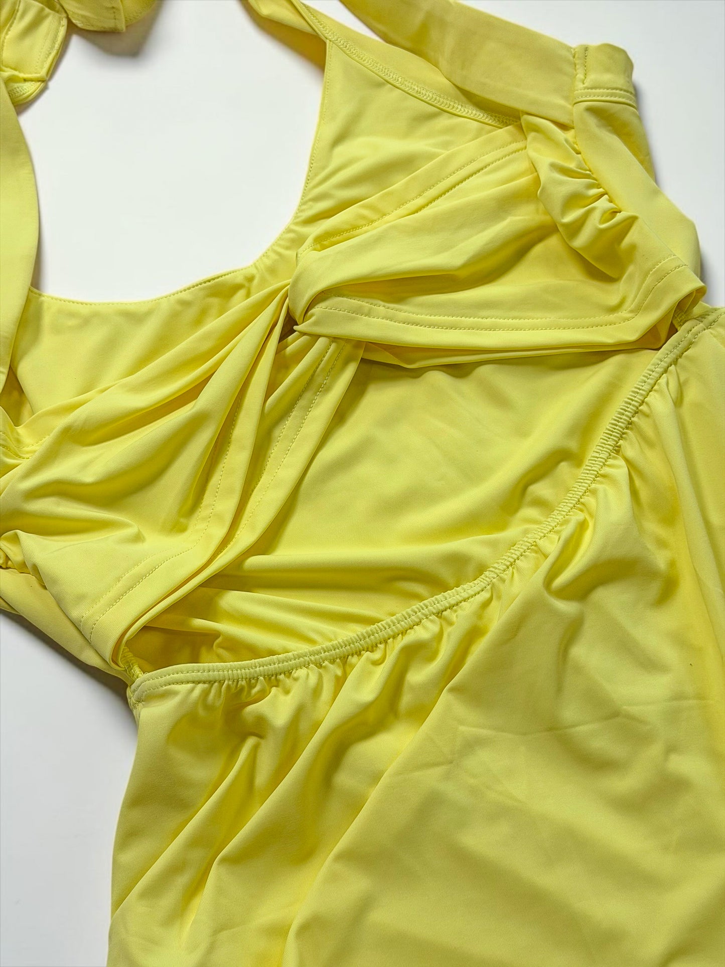Sun-flare Motion Mini Active Dress