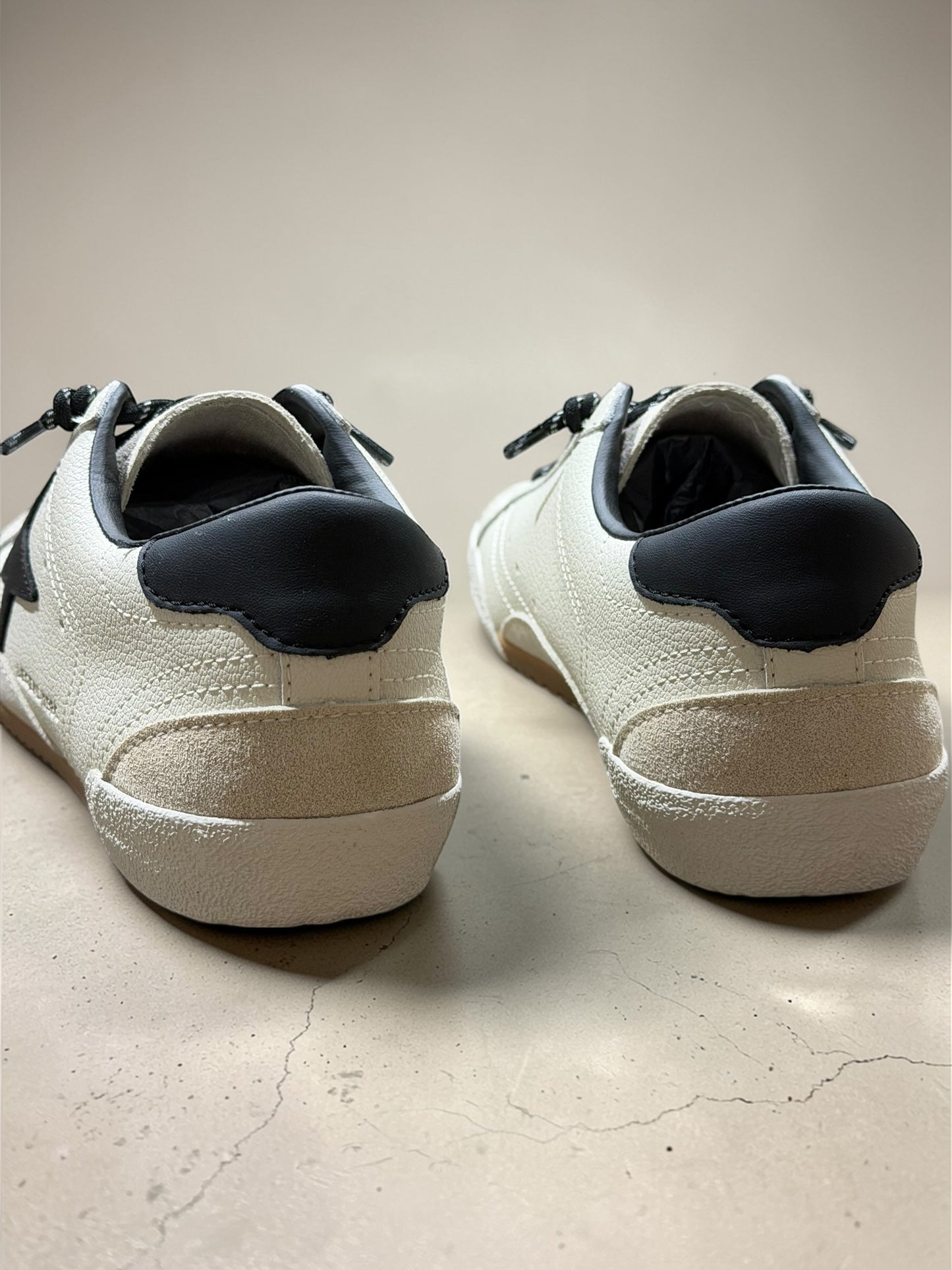 Legendary Black Star Low Top Sneakers