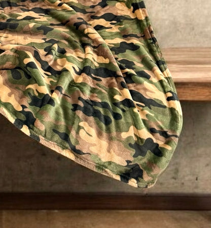 Camo Dreams Throw Blanket