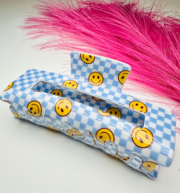 Jumbo Checkered Smiley Hair Claw Clip