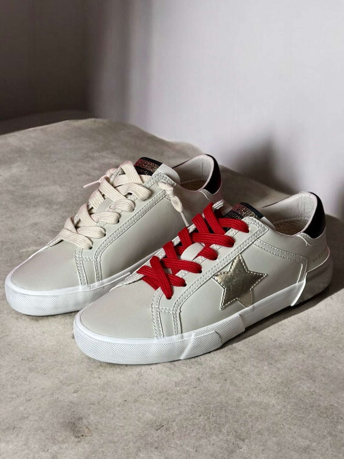 Maggie Gold Pop Low-Top Sneakers