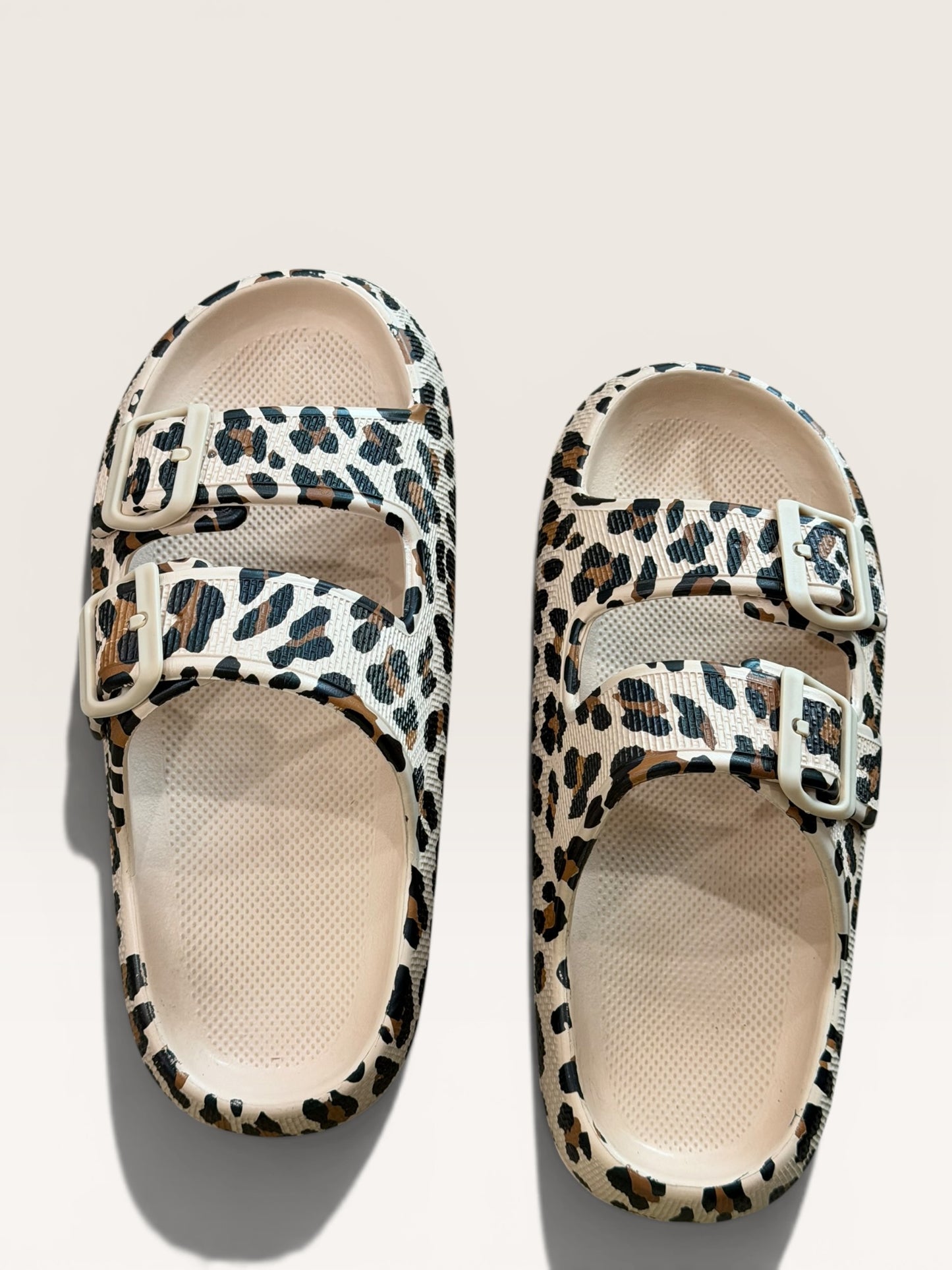 Retro Leopard Double Buckle Slippers