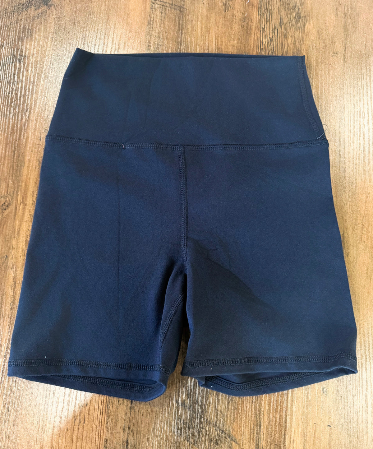 Cloud Form Biker Shorts