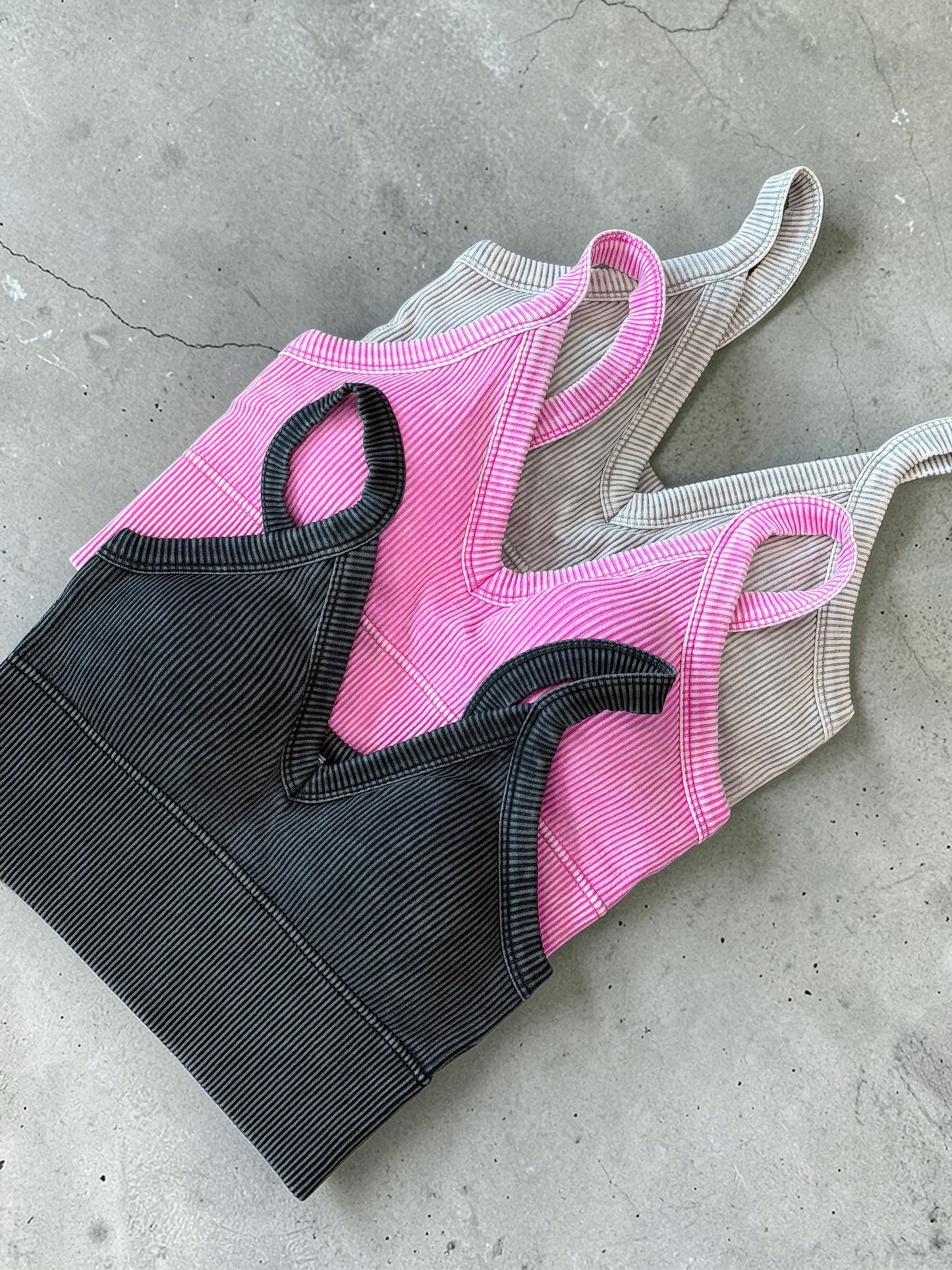 Stone Wash Sculpt V‑Neck Crop Tank Top