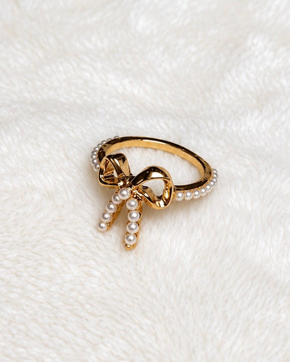 Pretty in Pearls Ring