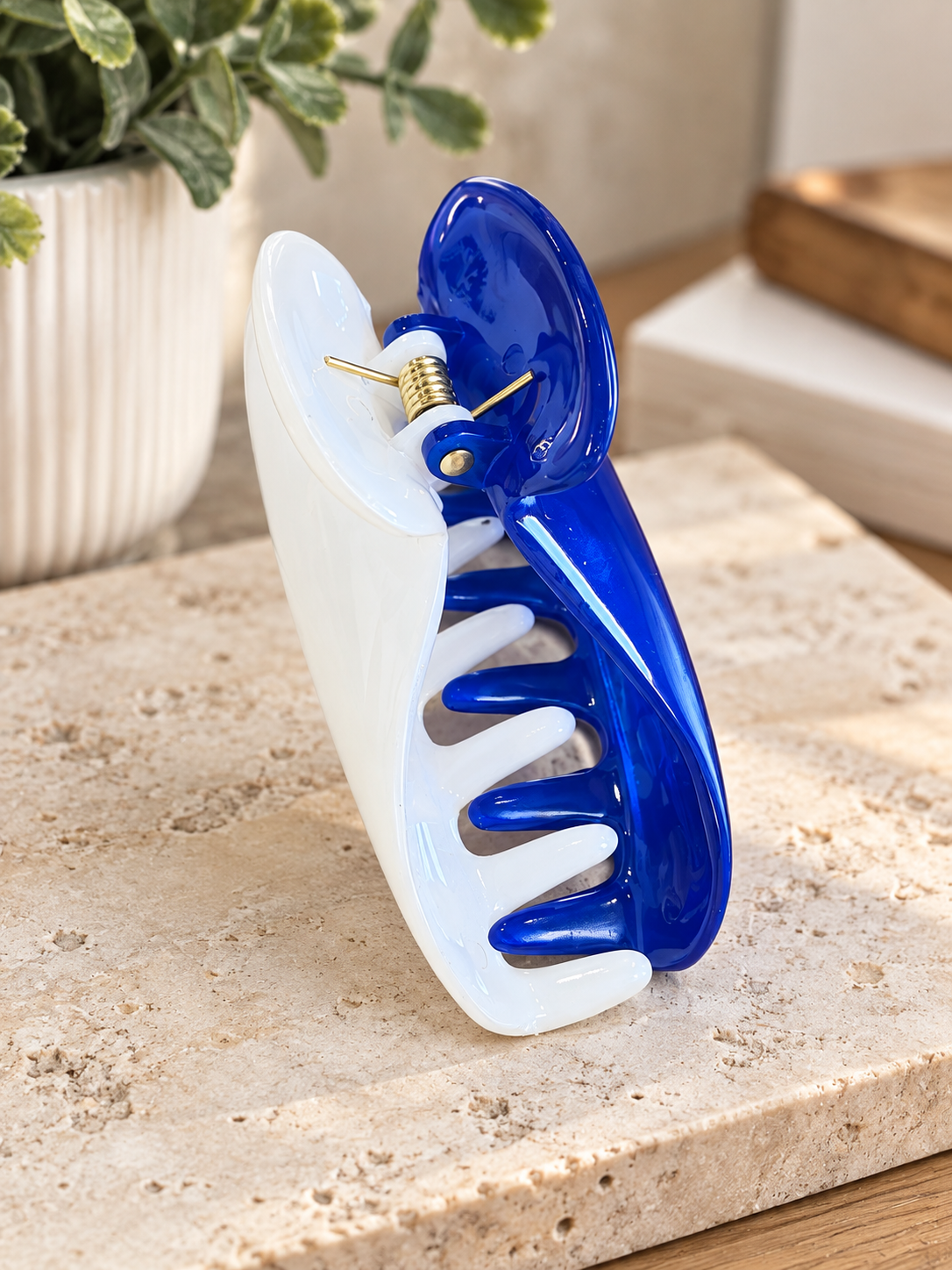 Blue & White Curve Claw Clip