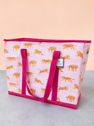 Tiger Market Tote Bag