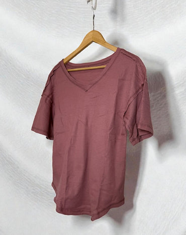 Exposed Seam V-neck Textured Top