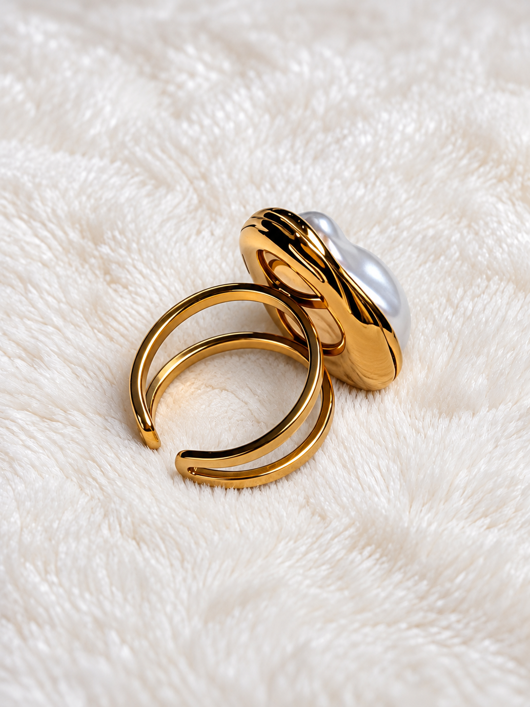 Classic Charm Ring
