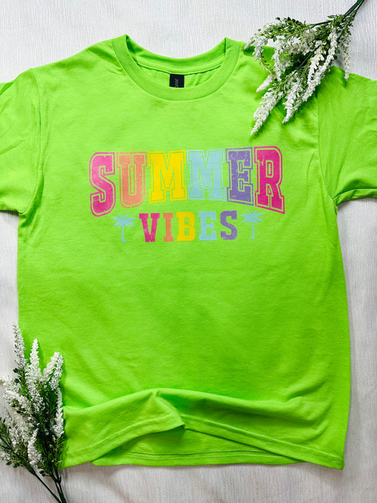 Summer Vibes Graphic Tee Size Youth Large