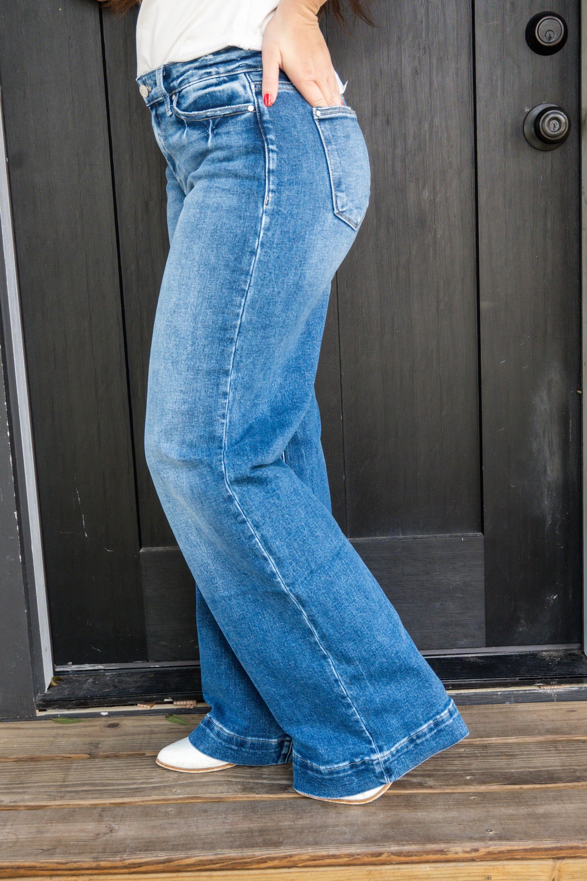 Everly Mid Rise Trouser Style Jeans