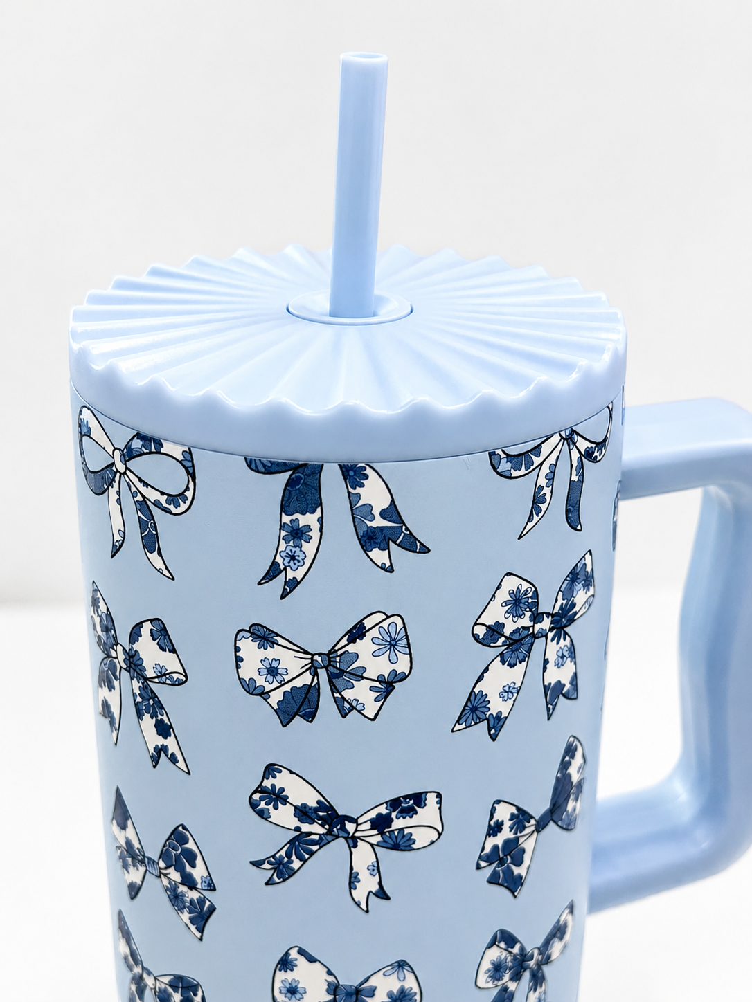 Blue Coquette Bows Tumbler Cup