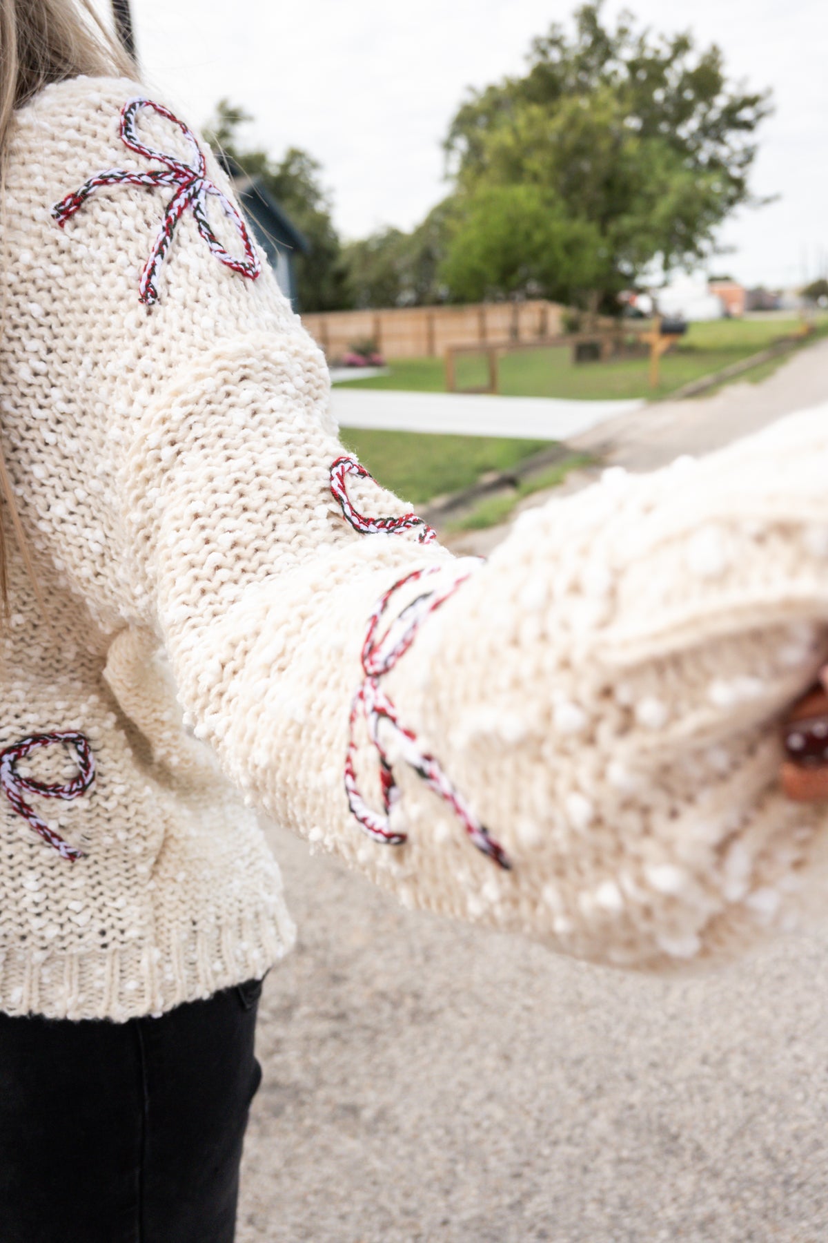 Pretty Ribbon Popcorn Cardigan