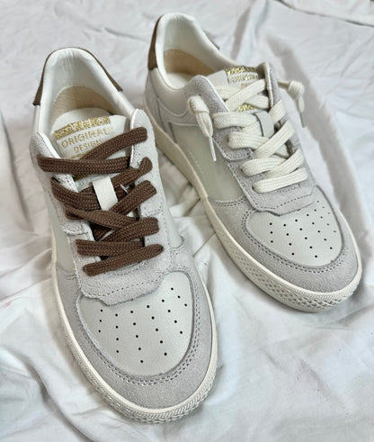 Never Go Out Of Style Vintage Havana Sneakers