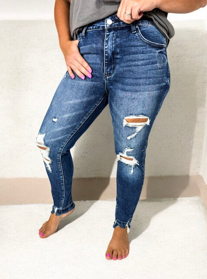 Peyton High Rise Skinny Jean