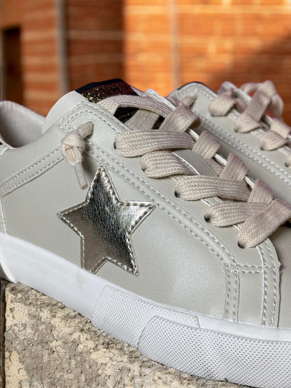 Maggie Gold Pop Low-Top Sneakers